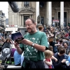 Frank De Crits picknickt po�zie