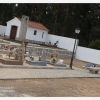 Daar stond een muur in Vila Pouca, en een kapel die daar op leek.